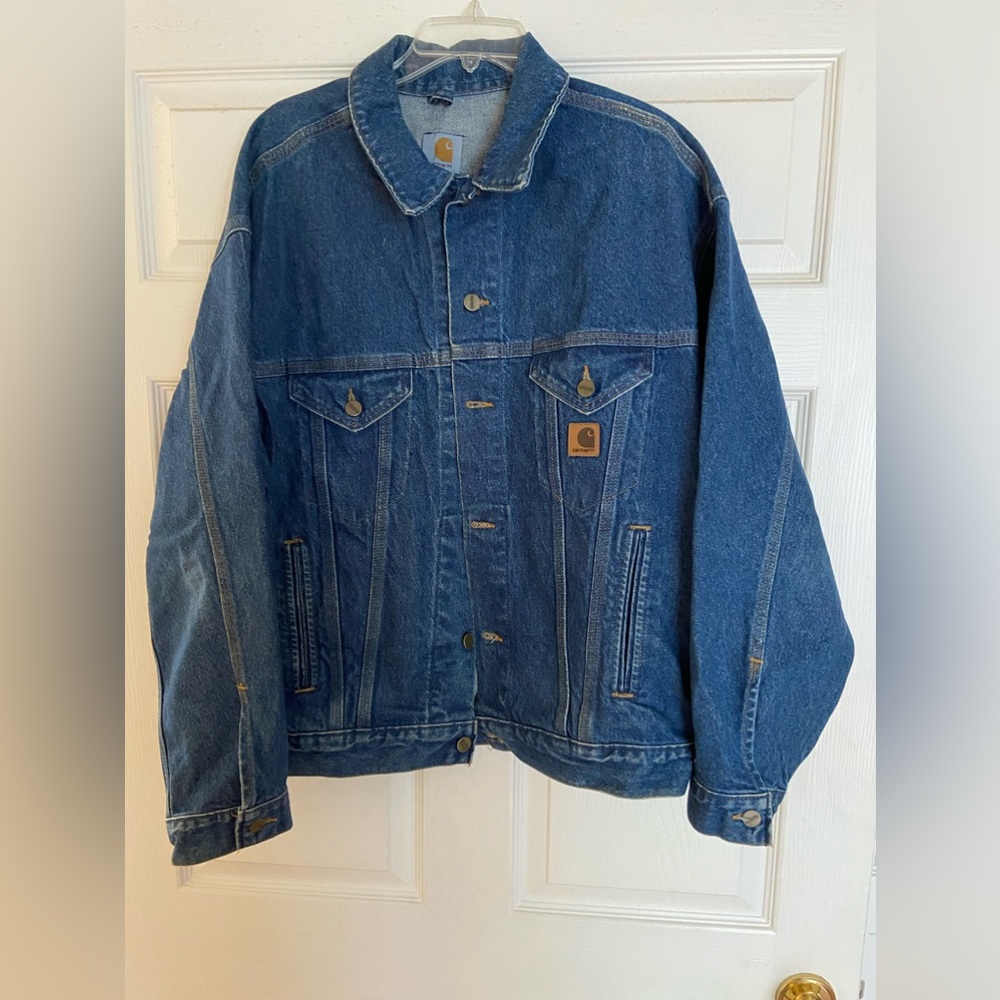 Carhartt Men’s dark denim jacket size large